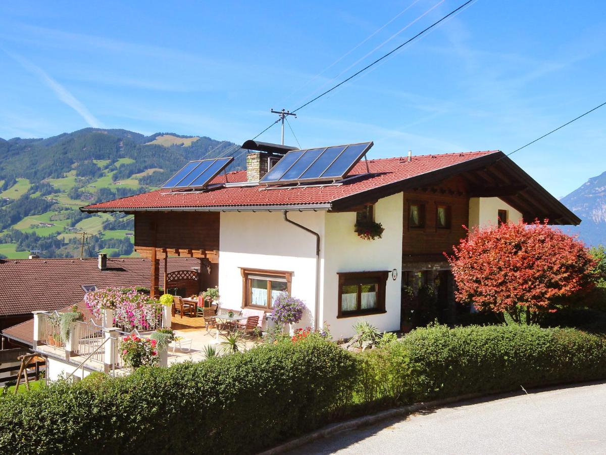 B&B Hart im Zillertal - Apartment Michaela by Interhome - Bed and Breakfast Hart im Zillertal