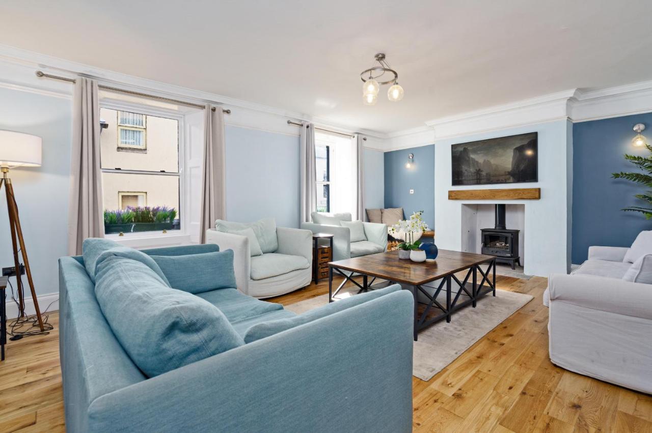 Clovelly House Relaxed Family Coastal Home - Chambres d'hôtes Berwick-upon-Tweed