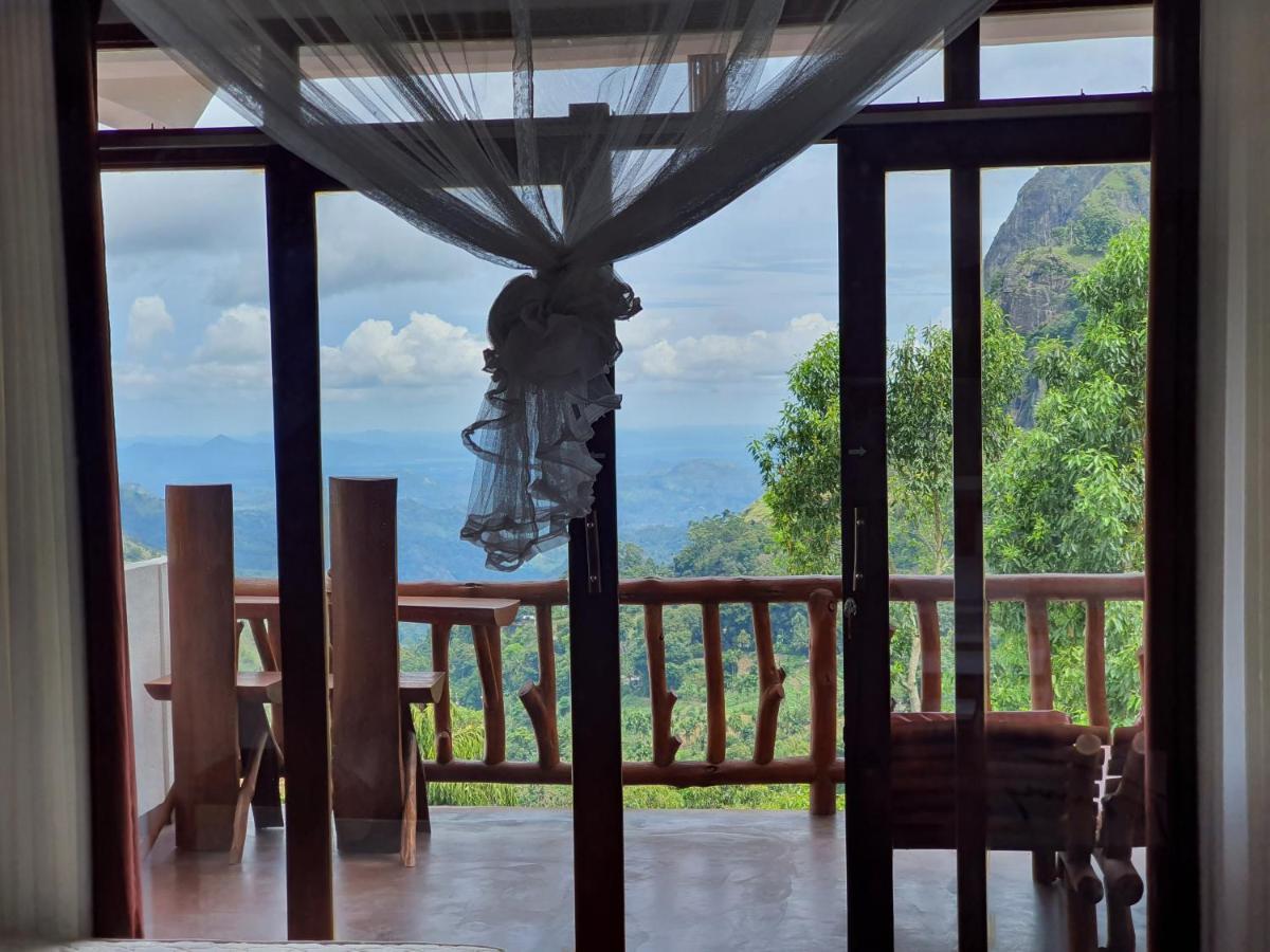 Deluxe Doppelzimmer mit Balkon