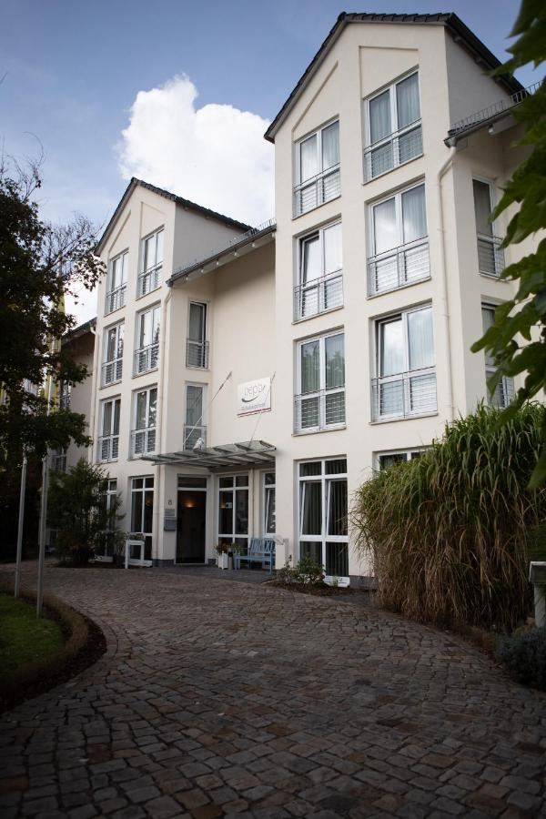 B&B Sarstedt - pepb Schulungshotel - Bed and Breakfast Sarstedt