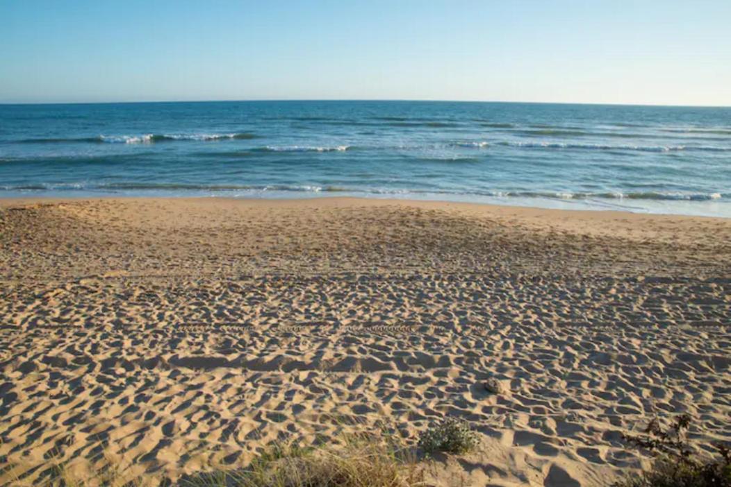 Preciosas villas con jardín y vistas al faro, a 700m de la playa - Chambres d’hôtes