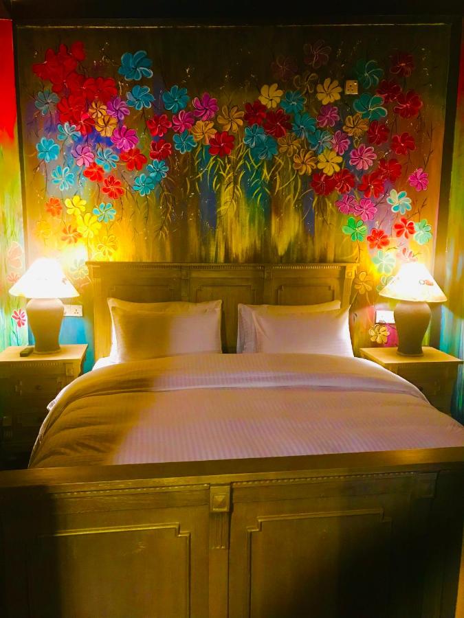 King Room with Lake View