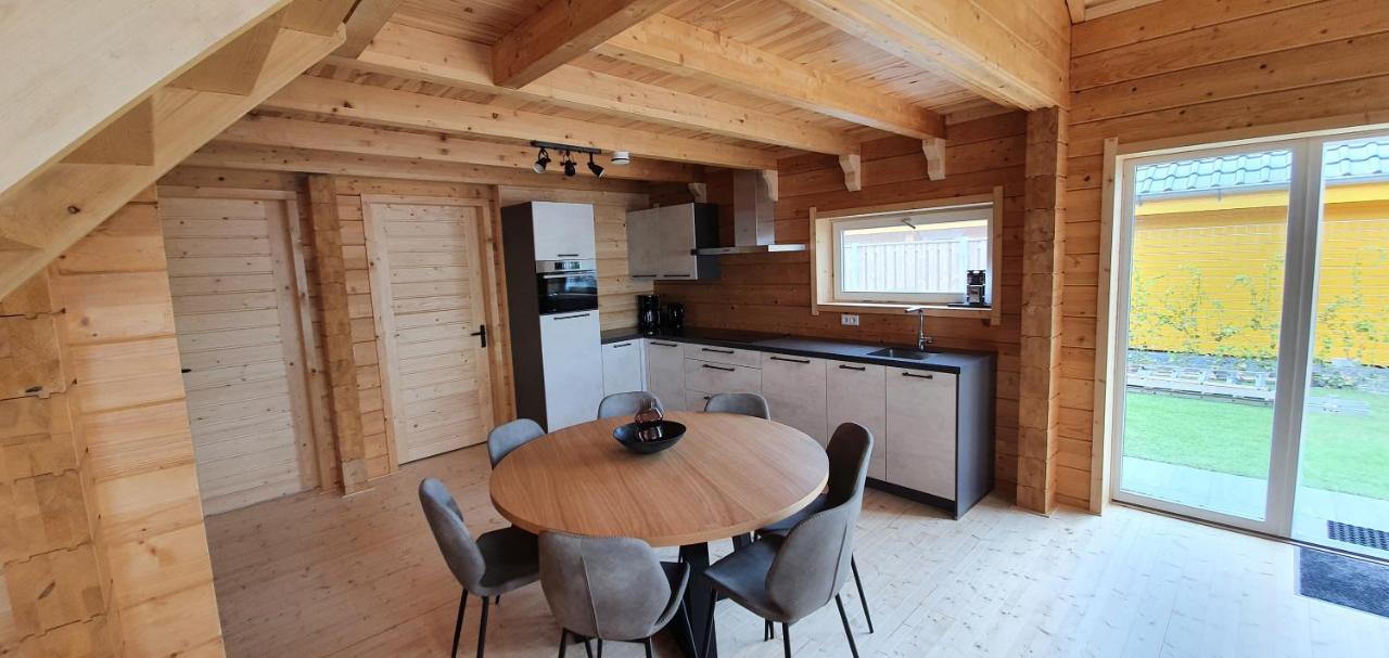 Luxe Chalets in Zeeland aan de kust - B&B