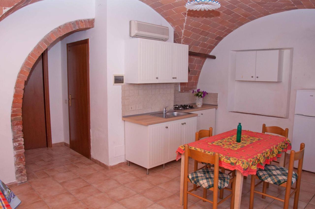 B&B Follonica - Podere Valmarina - Bed and Breakfast Follonica