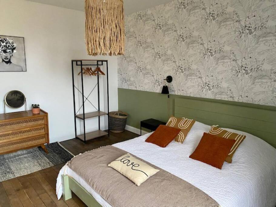 Au Petit Bragard- triplex proche centre ville - B&B Saint-Dizier