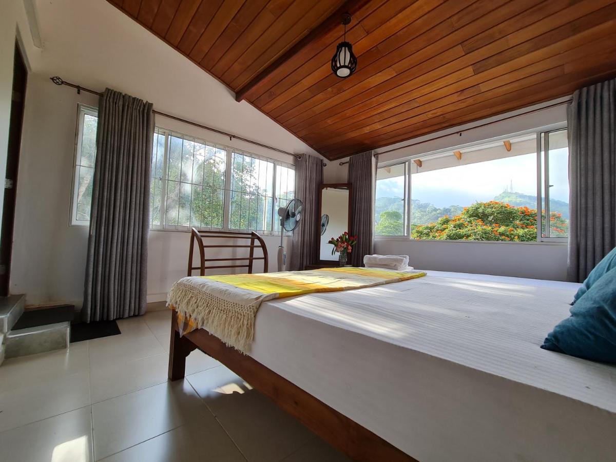 Habitación Familiar con vistas a la montaña