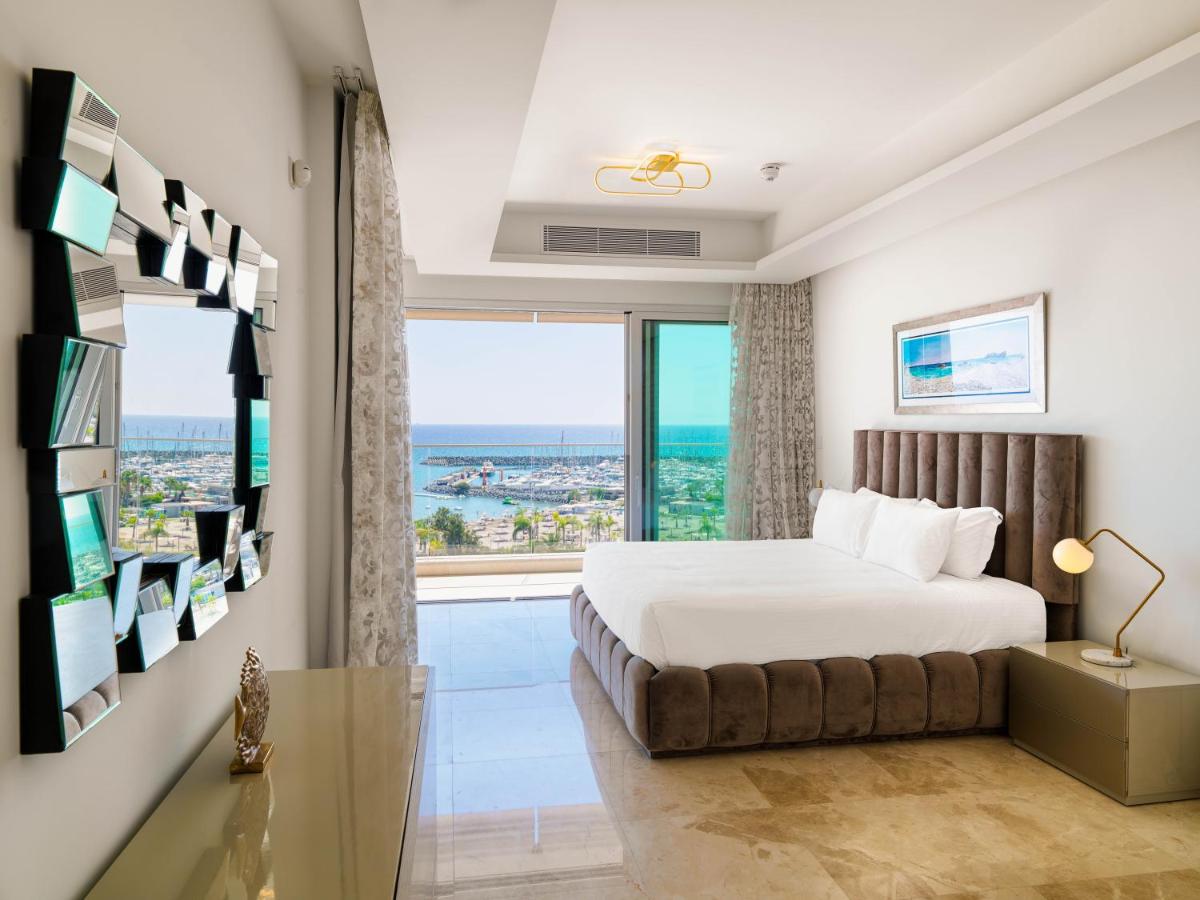 Two Bedroom Luxury Apartment 3W