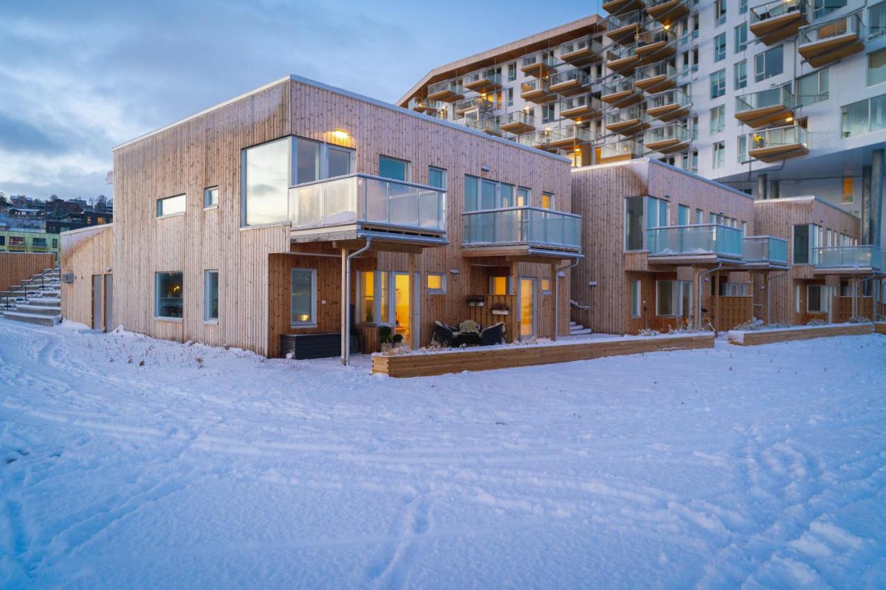 SKIR 2 Bdr CORNER VIEW APARTEMENT - Ferienwohnung Tromsø