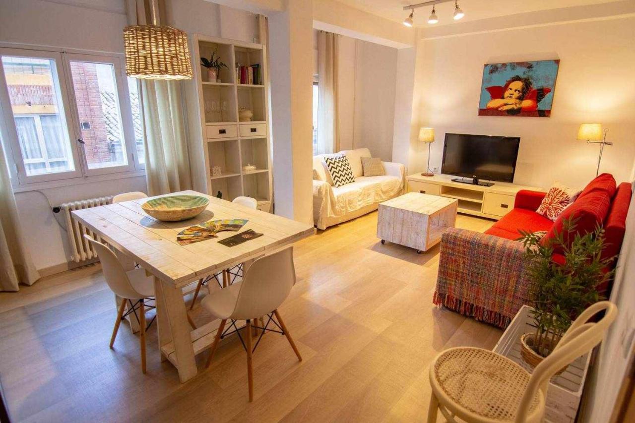 HabitaHost Ramón y Cajal - Chambres d’hôtes Cuenca