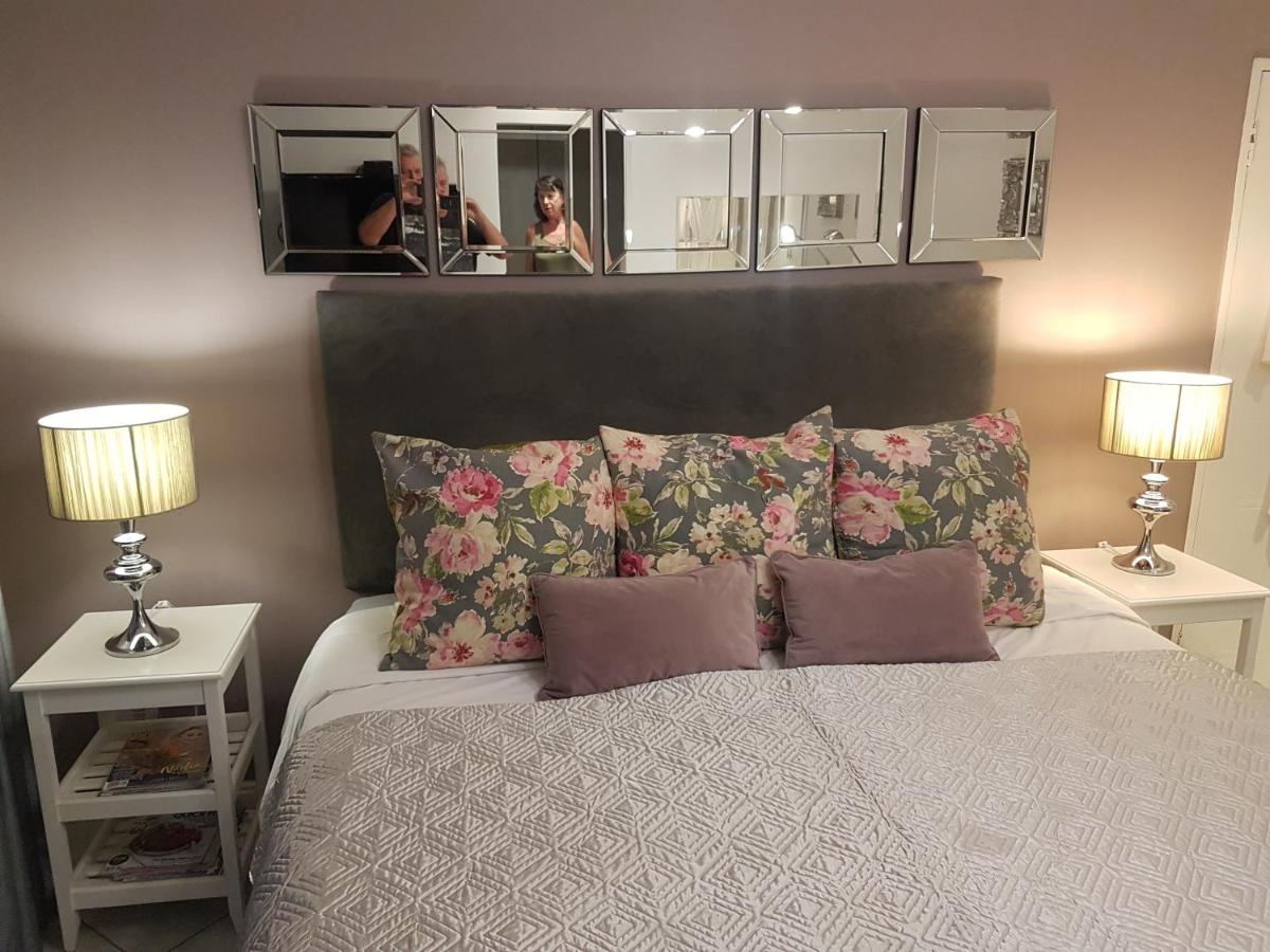 Deluxe Double Room with Bath
