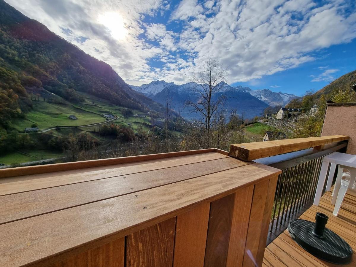 CHALET DUPLEX - TERRASSE - VUE MONTAGNE - WIFI - B&B