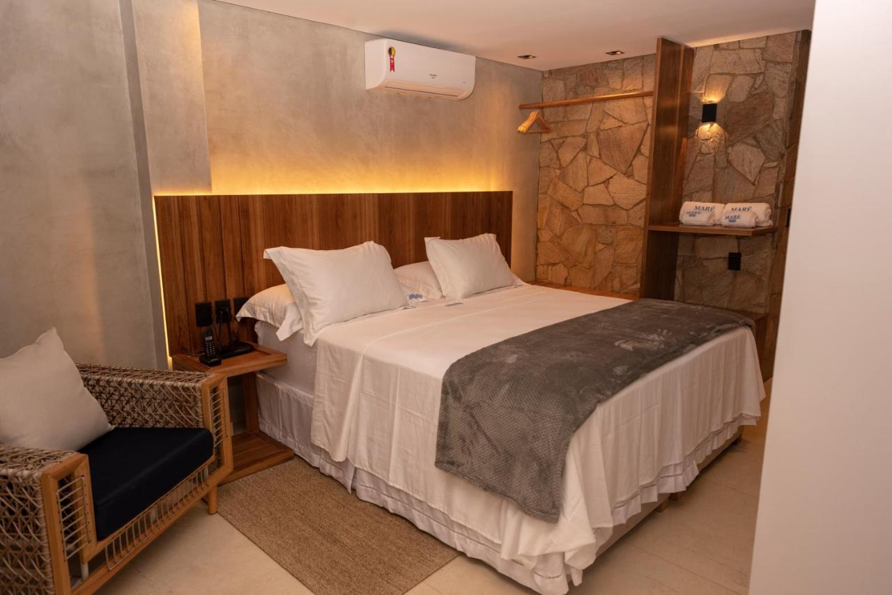 Kamer met Kingsize Bed en Uitzicht op Zee
