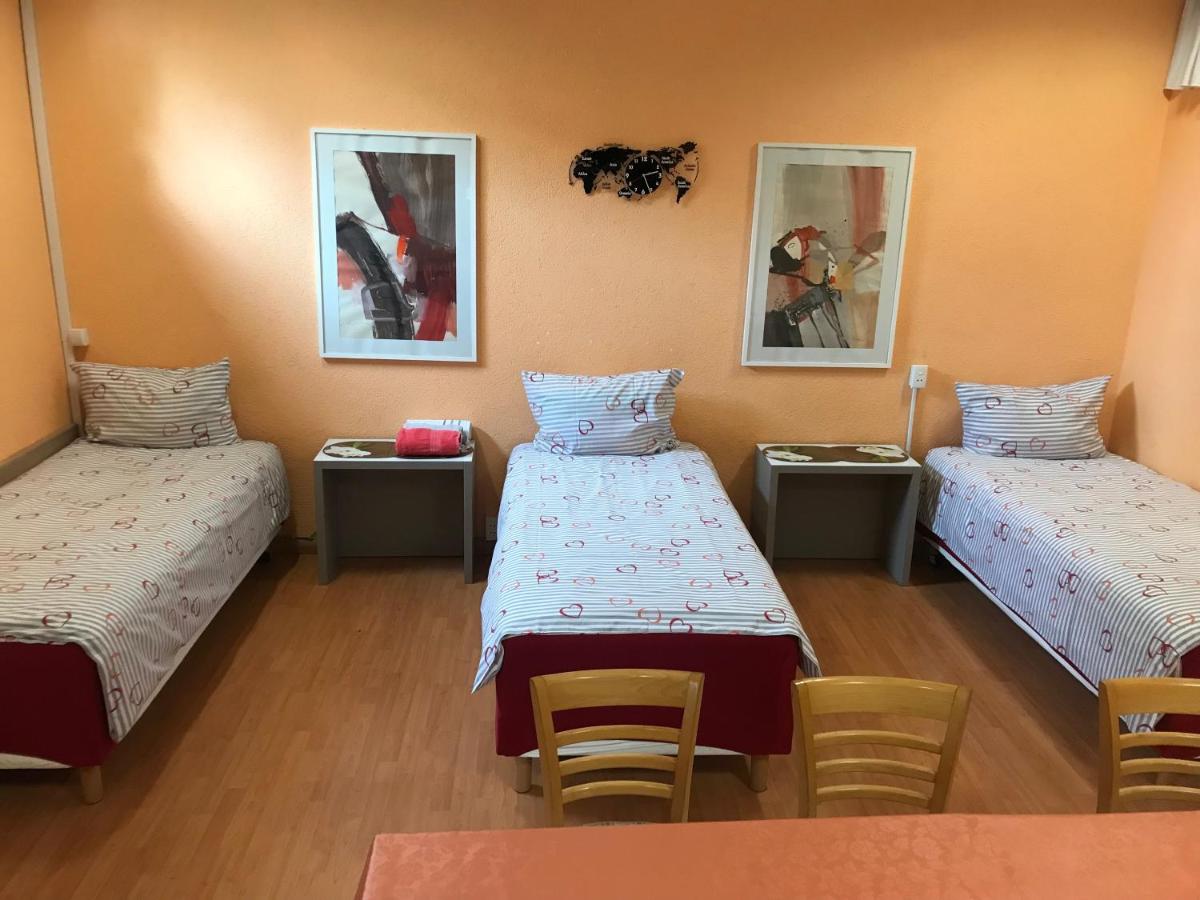 Vierpersoonskamer met Eigen Badkamer