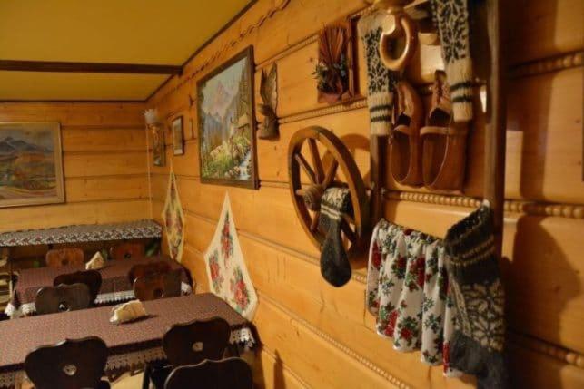Economy Triple Room