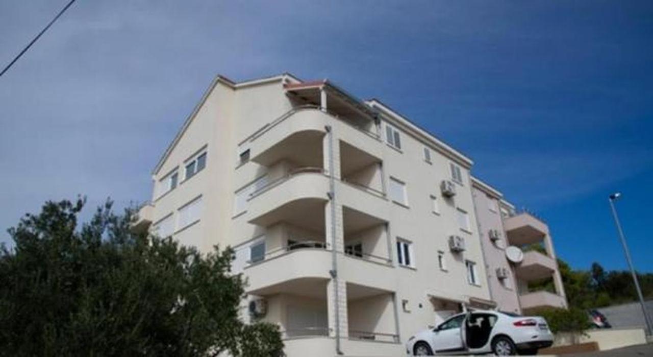 Apartment in Okrug Gornji with sea view, terrace, air conditioning, WiFi 5051-2 - B&B Trogir