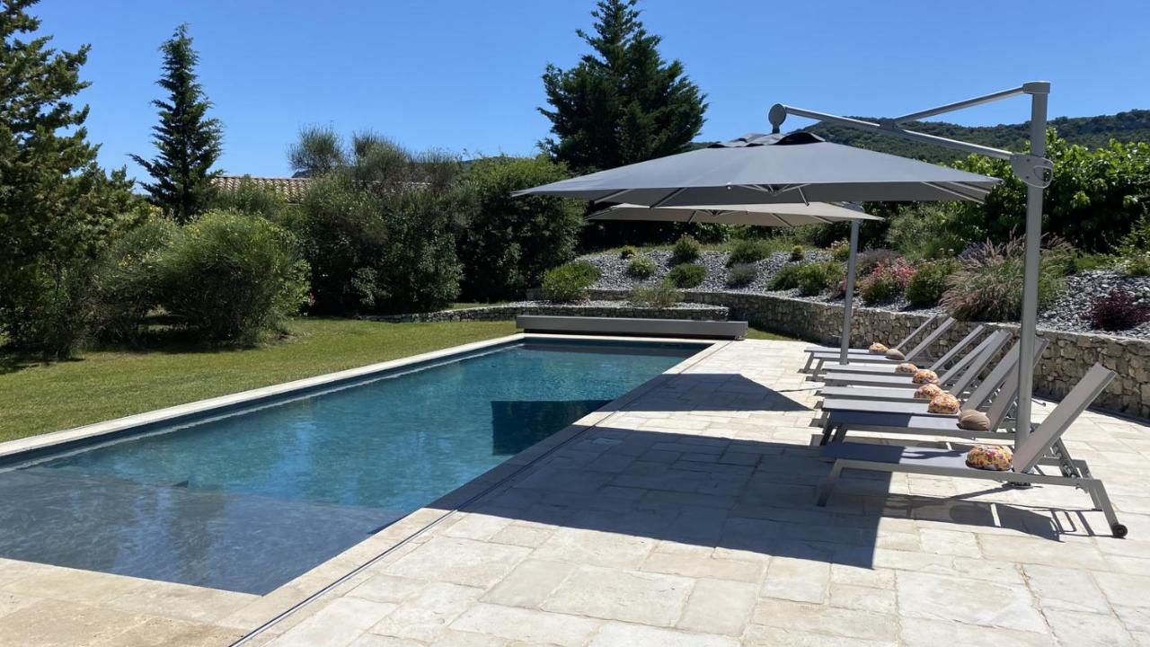 Gites "Oustaou de Bourboul" - B&B Grospierres