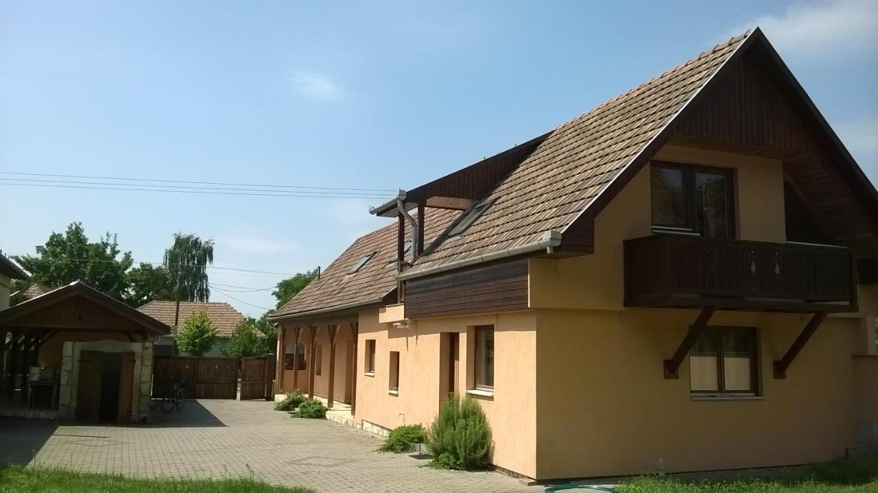 Apartment mit 2 Schlafzimmern