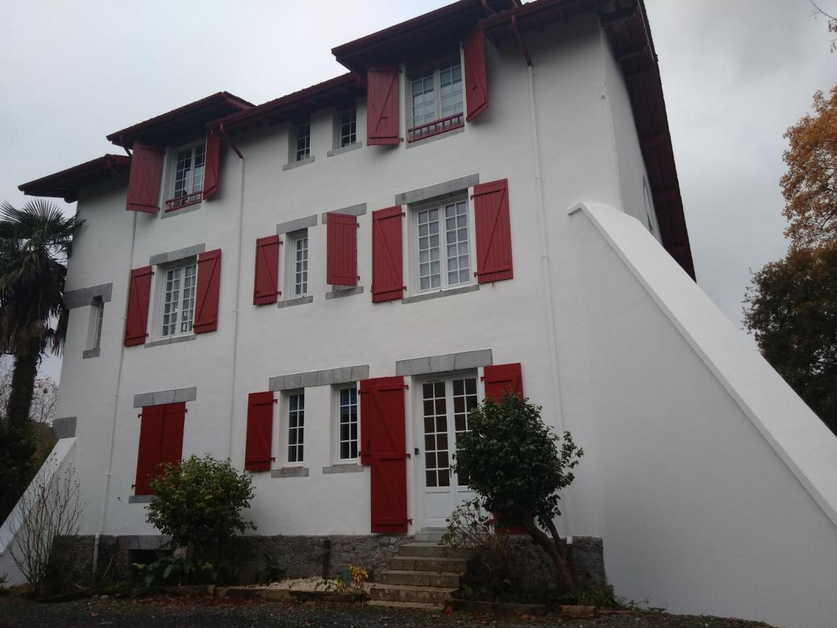 Chambre d'hôtes Larhun Zola - B&B