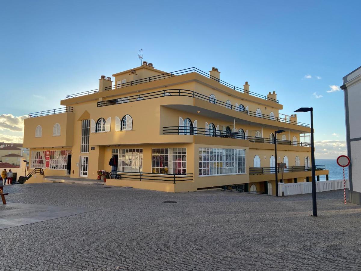 Alfaiate Beach House - Chambres d’hôtes Santa Cruz