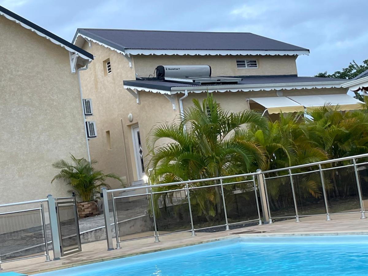 Les Villas Sarah - Chambres d’hôtes Le Moule