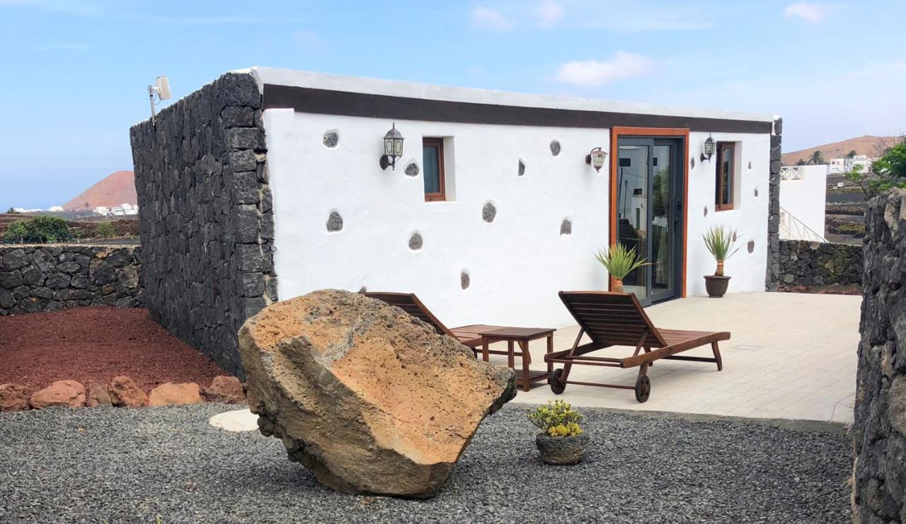 Sun, Relax & Lava, Free wifi 600mb, BBQ - B&B Tinajo