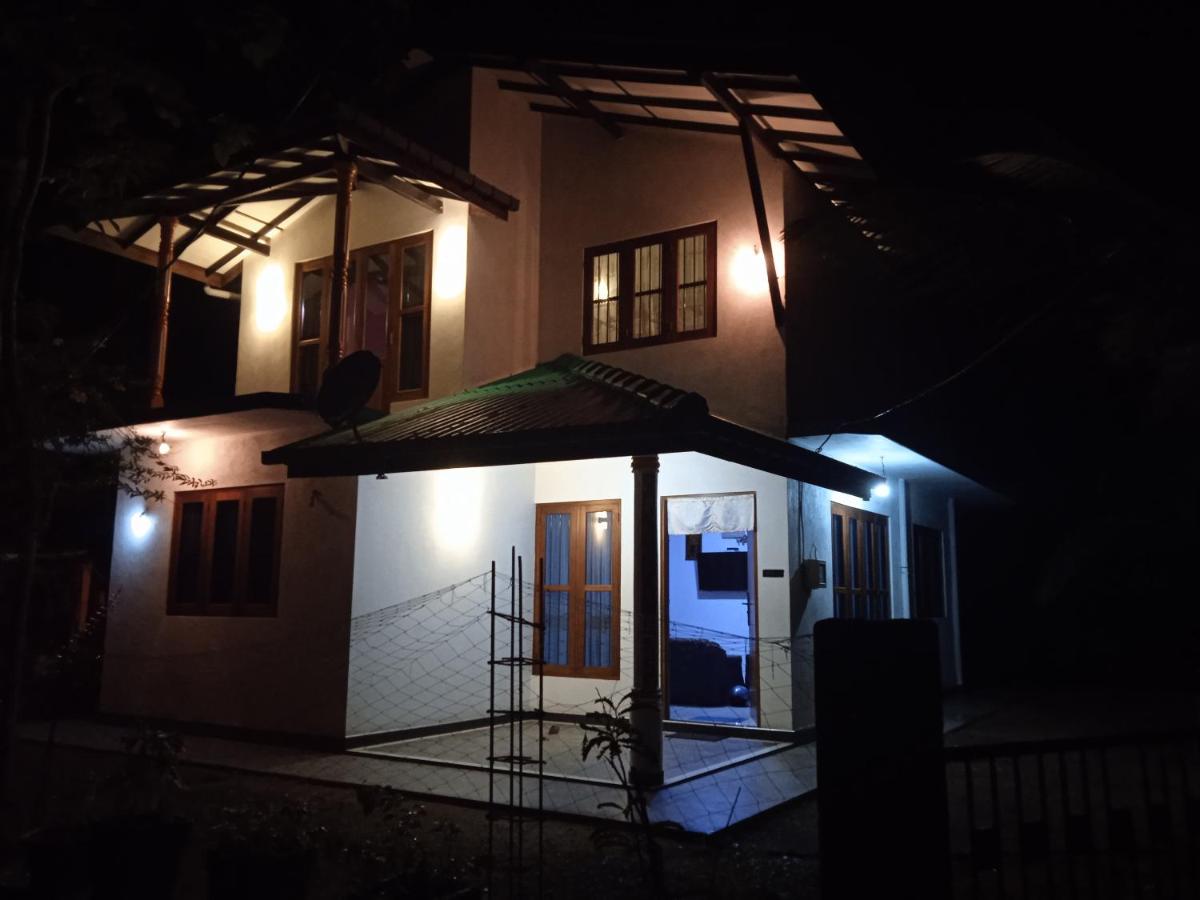 B&B Dodanduwa - G&D Home Stay - Bed and Breakfast Dodanduwa