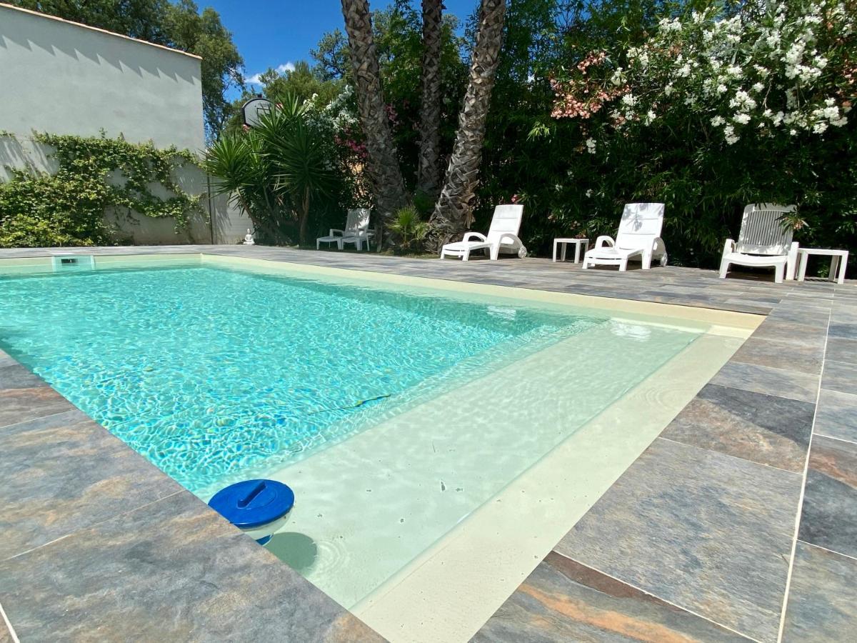 B&B Puget-sur-Argens - Le Mas du Bijou Bleu - Bed and Breakfast Puget-sur-Argens