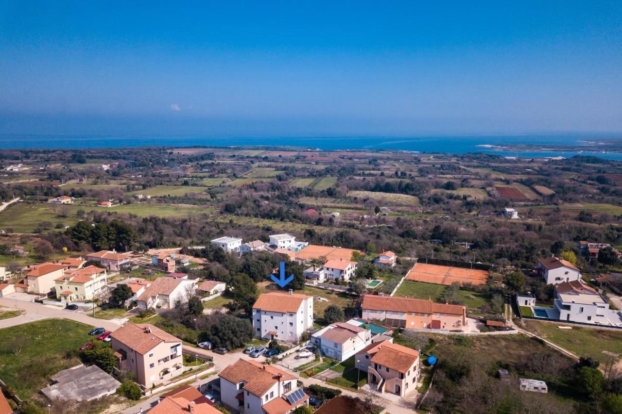 SEA VIEW APARTMENT - Ferienwohnung