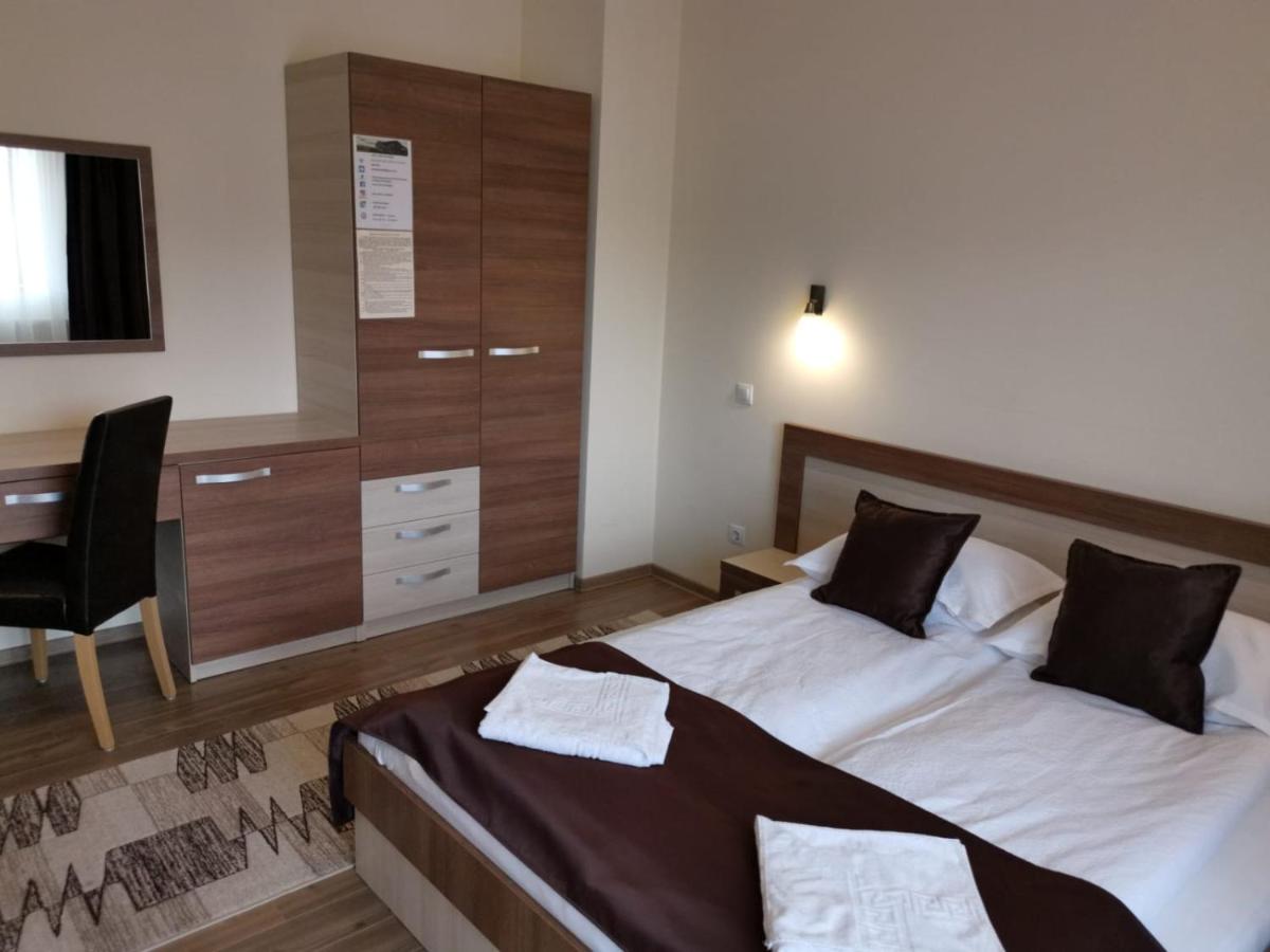 Habitación Doble con baño privado
