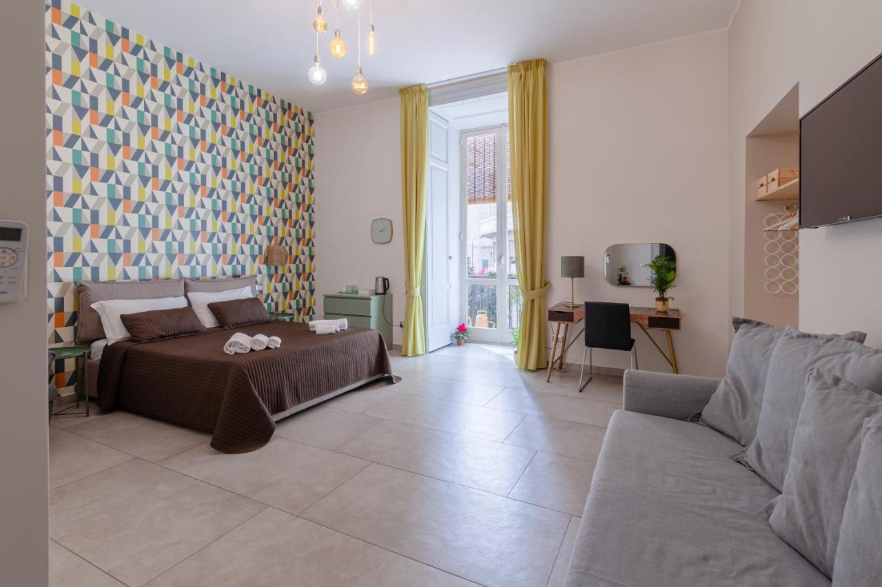 Chambre Lit King-Size avec Balcon