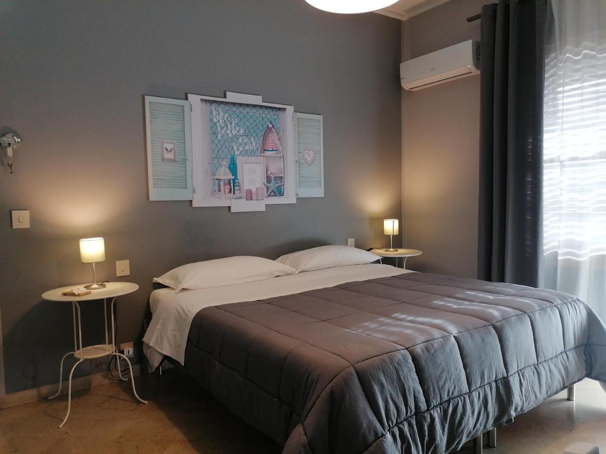 Double or Twin Room with Terrace