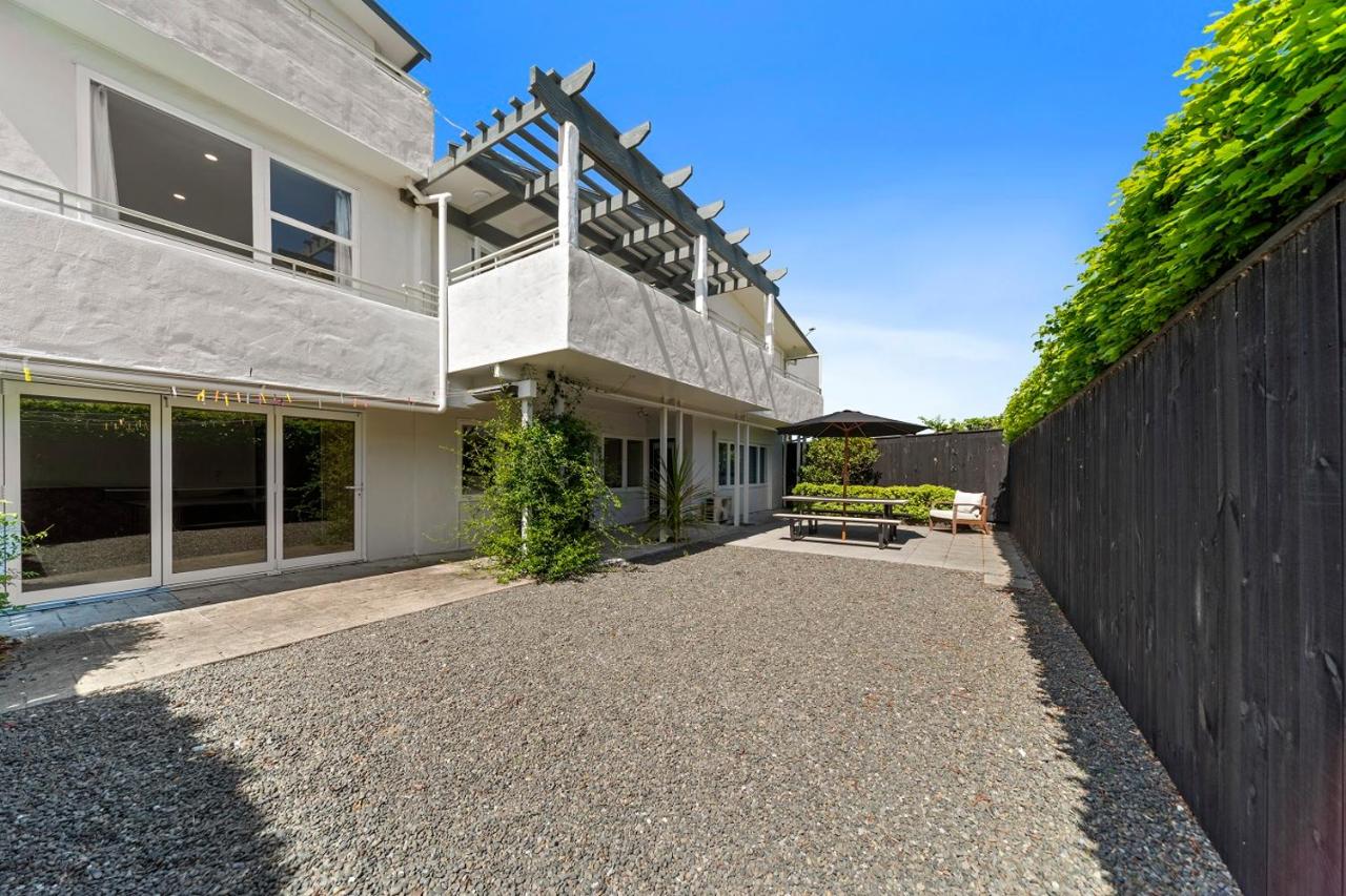 Hilltop House - Taupo - B&B
