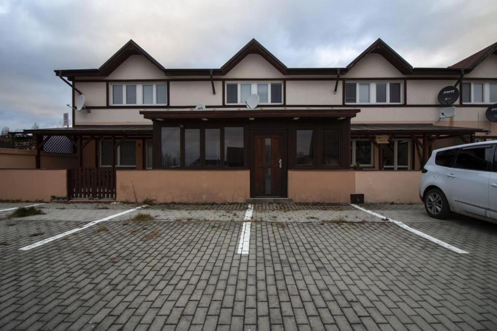 Apartman Adam - B&B
