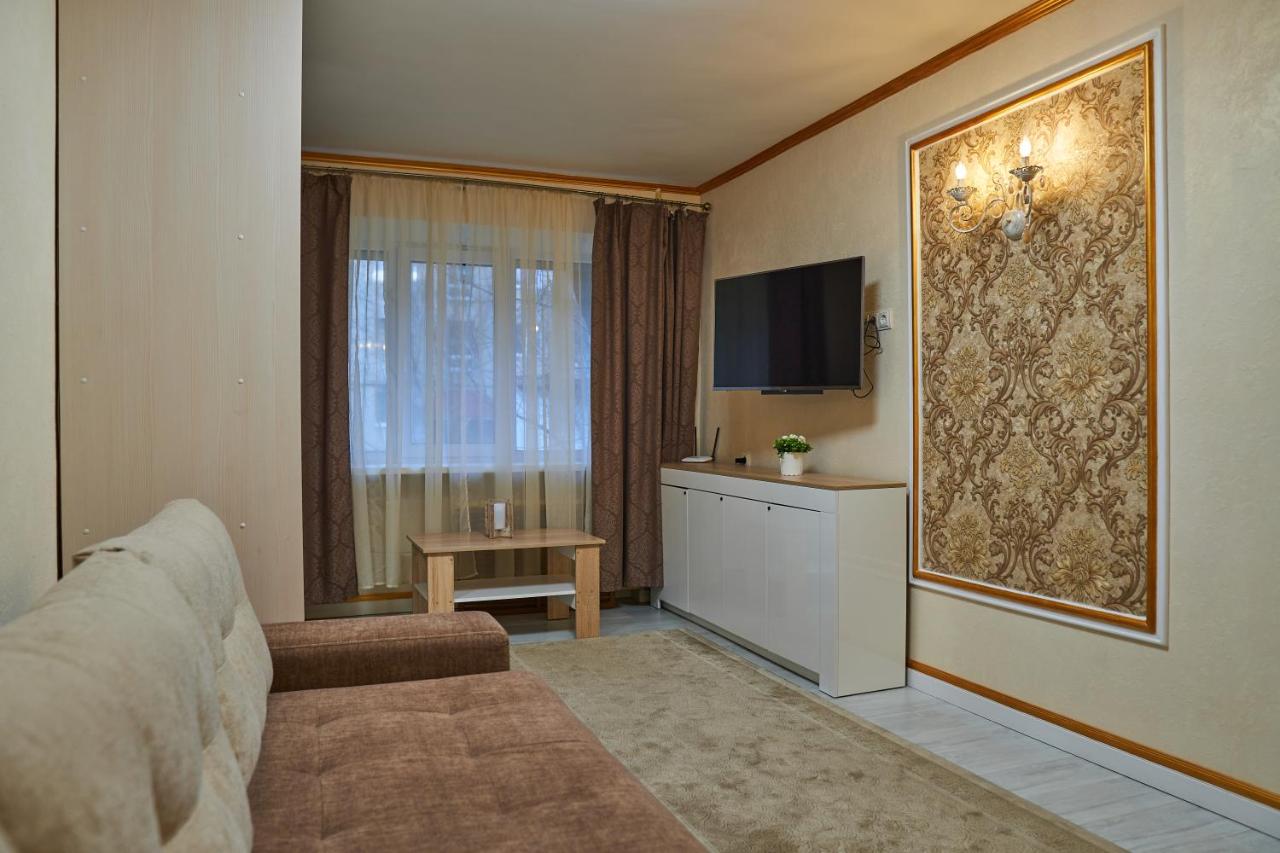 Центр 1-поверх жалюзі на вікнах кондицioнер wifi - B&B Ivano-Frankivsk
