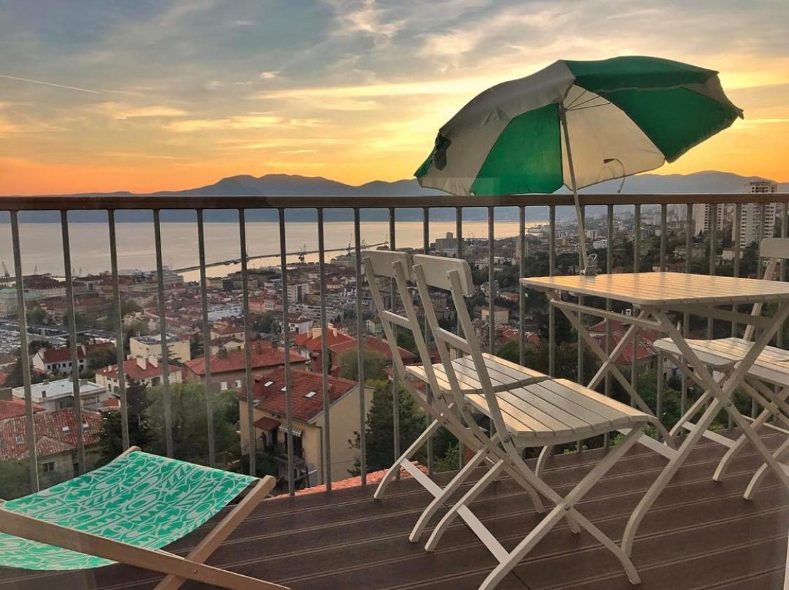 B&B Rijeka - Linden Trsat with balcony - Bed and Breakfast Rijeka