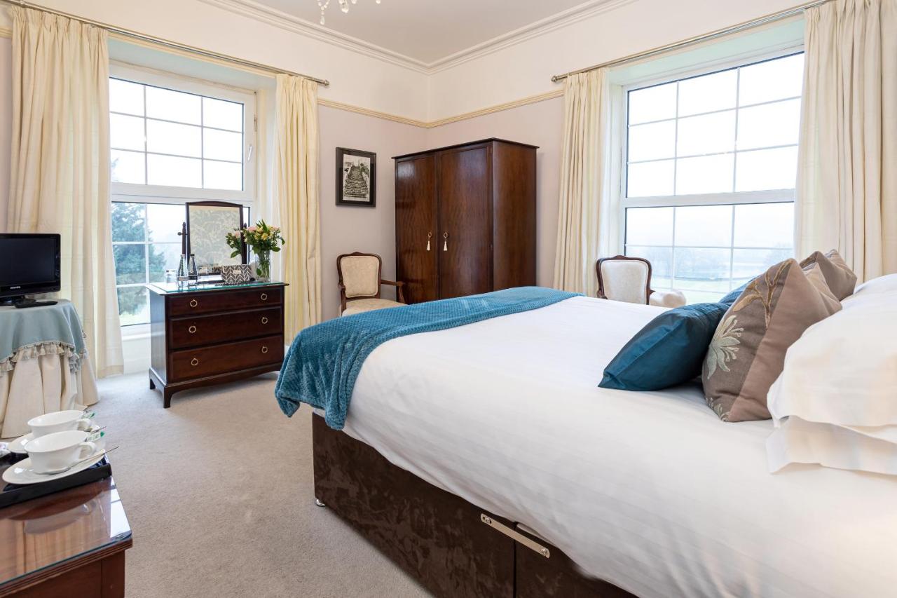 Double Room with Lake View