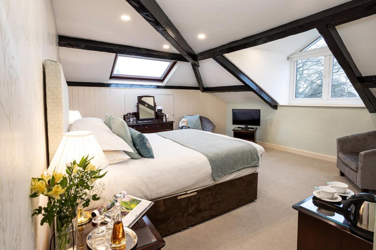 King Room with Lake View