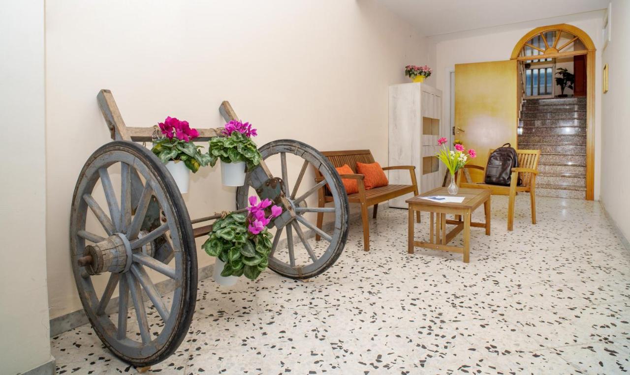 Contaldi House - B&B