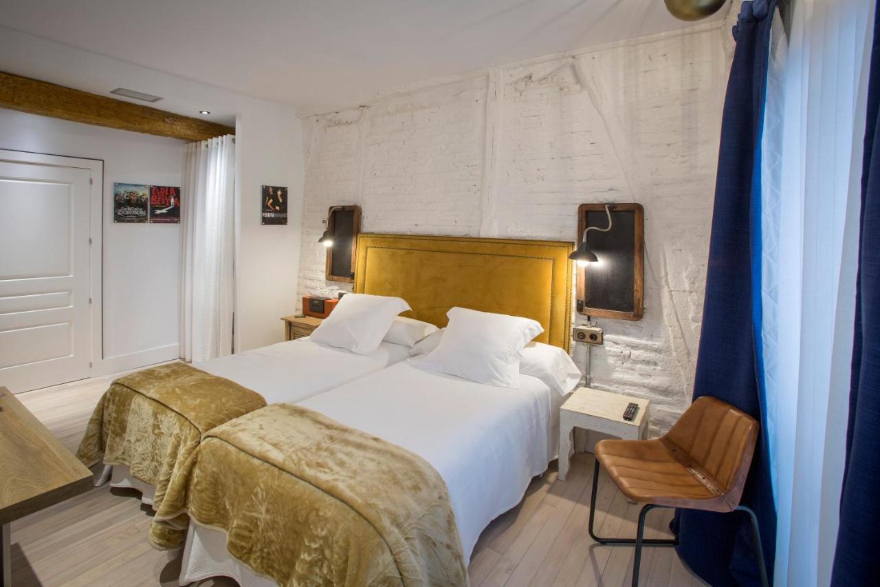 Superior Doppel- oder Zweibettzimmer mit Balkon