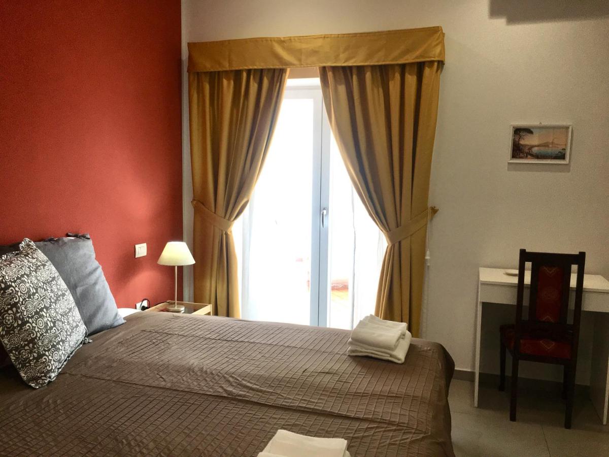 "Panoramic Terrazza - Napoli" - B&B Naples
