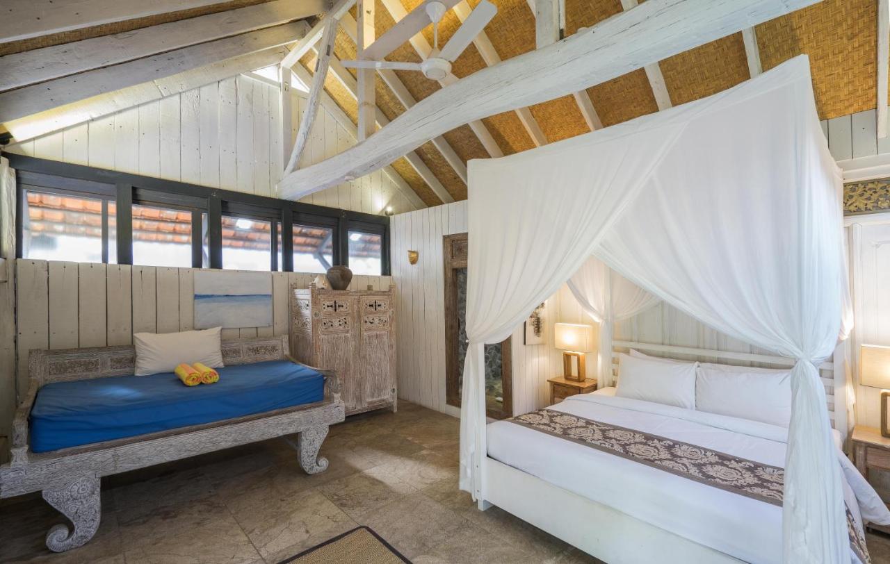 Tirta Gangga Pool Access Cottage