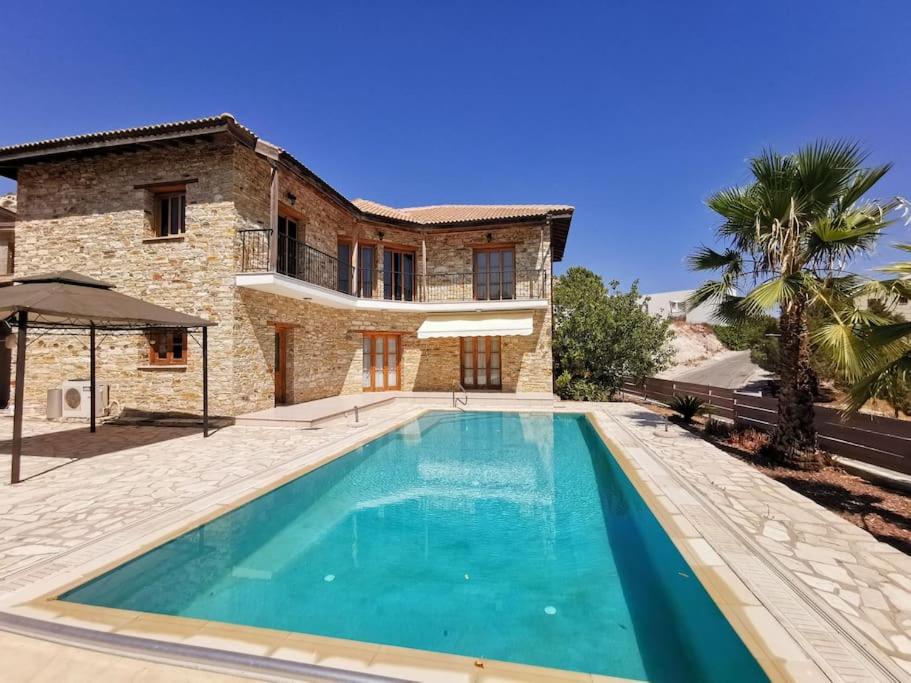 Unique Stonehouse Traditional Villa in Ayia Anna - Ferienwohnung Agía Ánna