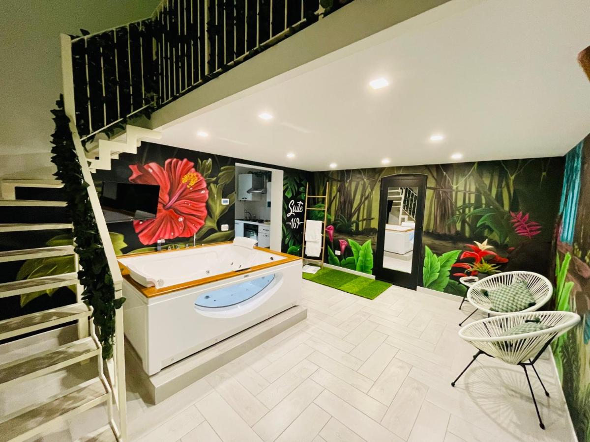 Suite Deluxe con bañera de hidromasaje