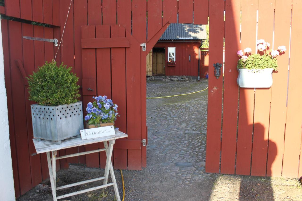 Rönnås Lada - B&B Tvååker