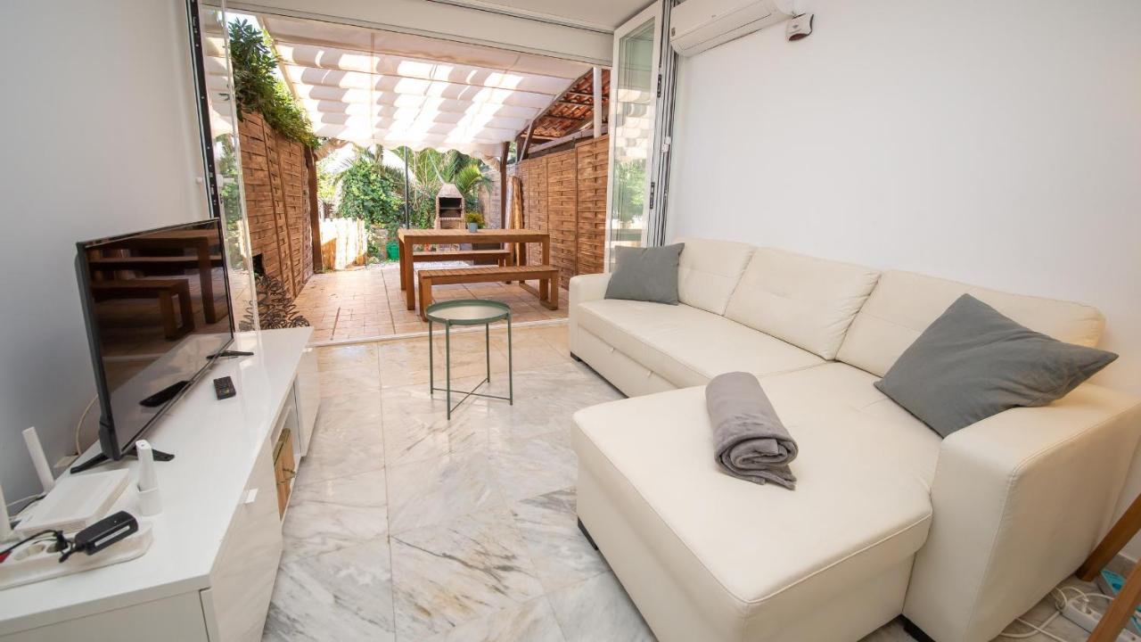 Aldea Beach 72 - B&B