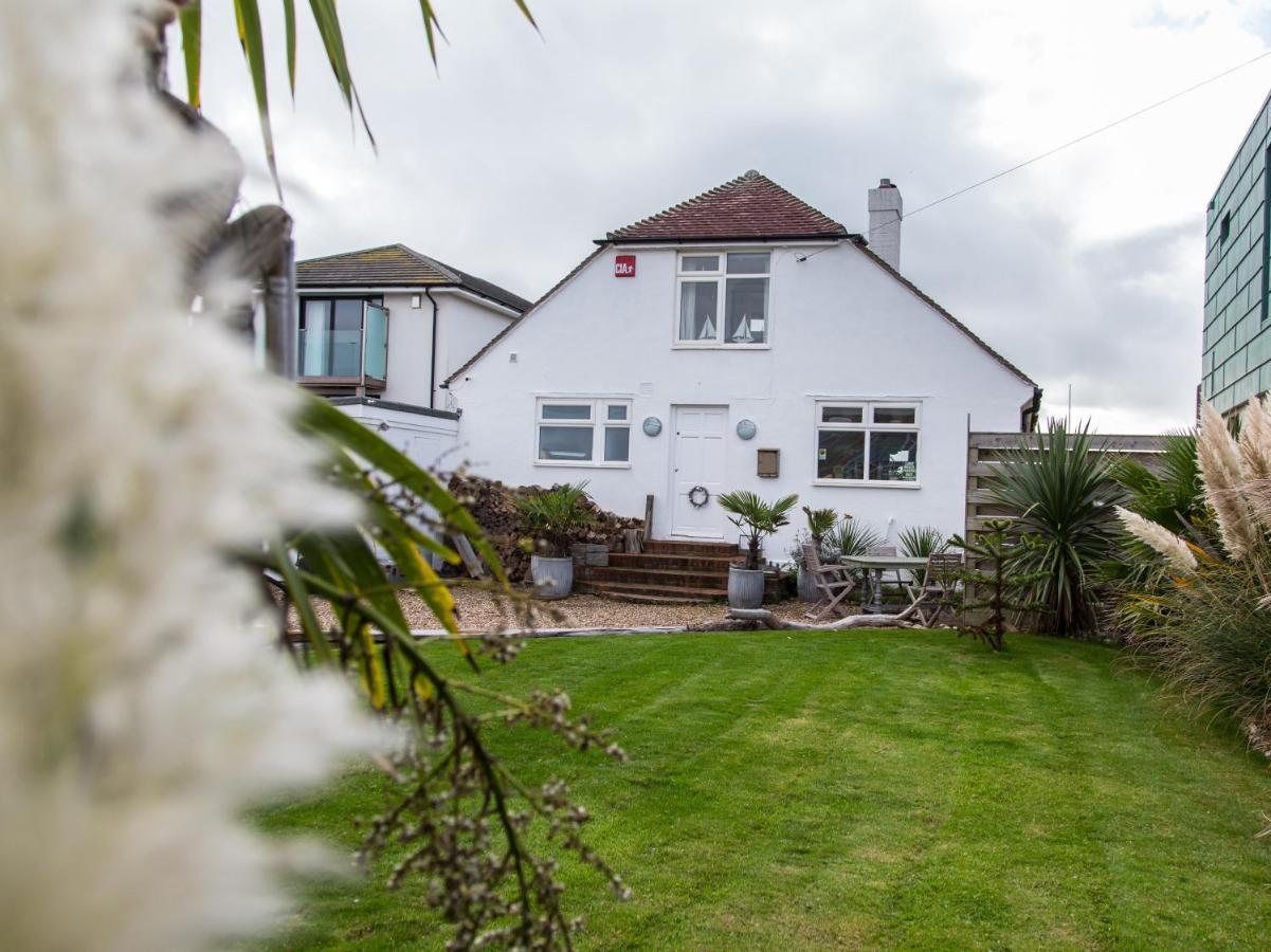 Fairlight - Charming coastal home on the beach - B&B