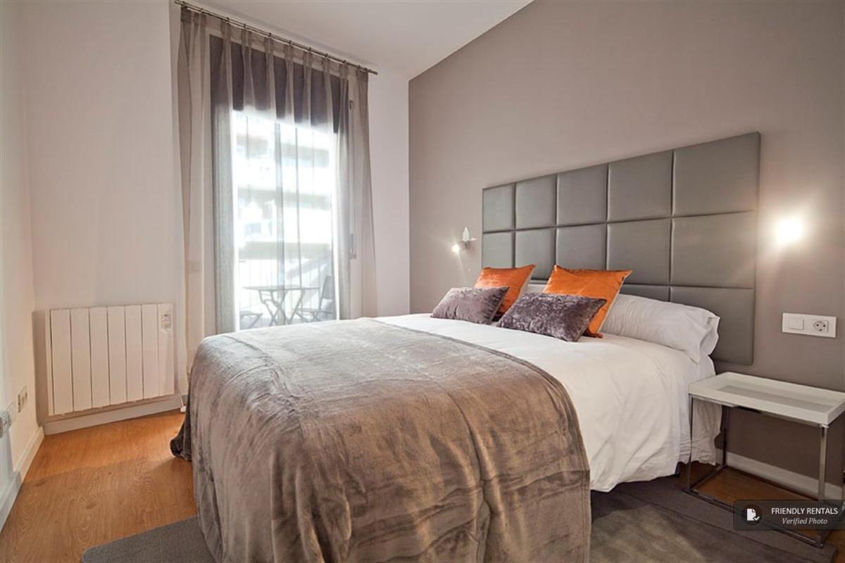 Chic and Modern Apartments in Gracia - B&B