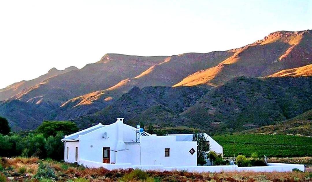 B&B Montagu - Harmonie Farm Cottages - Bed and Breakfast Montagu