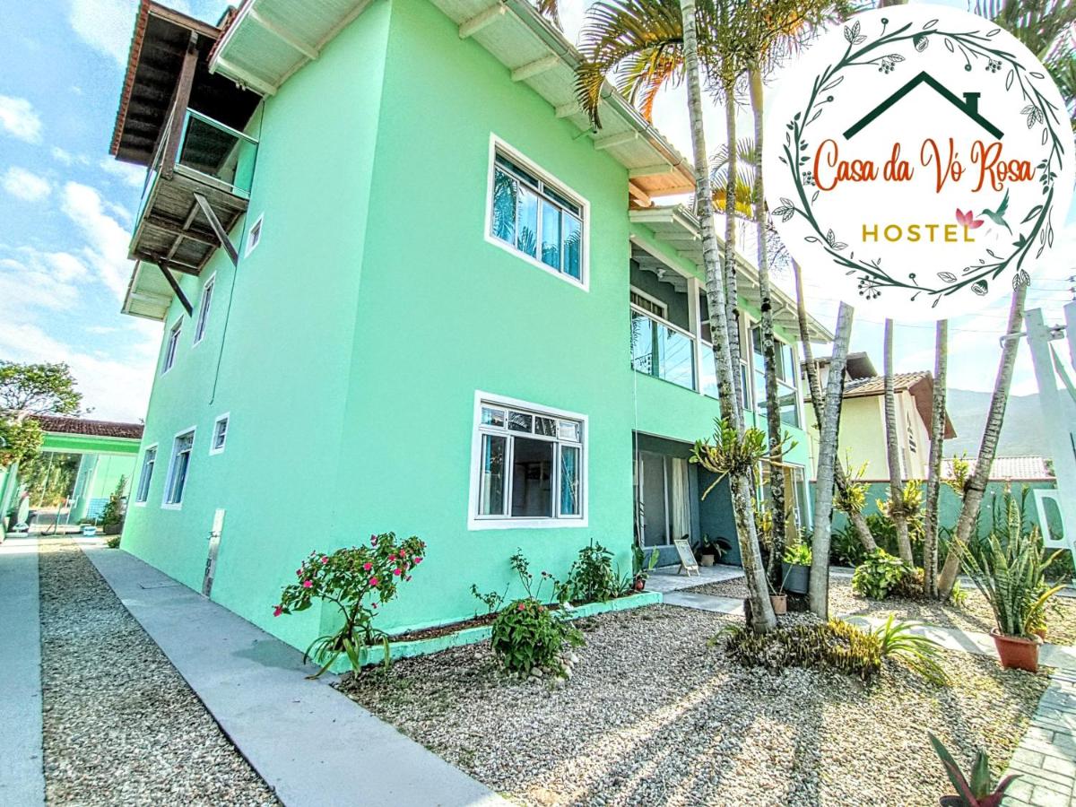 HOSTEL CASA DA VÓ ROSA - Chambres d’hôtes Governador Celso Ramos