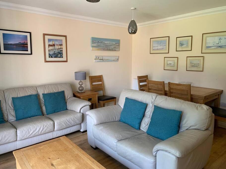 Cheerful 3 bedroom home close to beach and High St - Ferienwohnung Sheringham